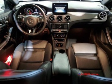 Mercedes GLA I 2019 Mercedes-Benz GLA 2019, 2.0L, od ubezpieczalnii 2.0 Benzyna 208KM, zdjęcie 7