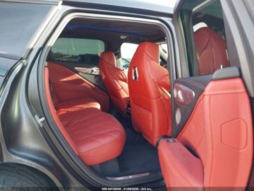 BMW XM 2024 BMW XM 2024 4.4l 4.4 Benzyna 483KM, zdjęcie 13