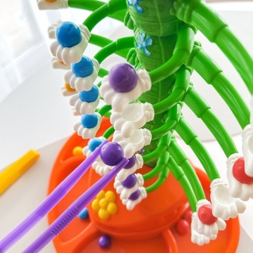 ТАНЦУЮЩАЯ СОРОКОНОПКА СЕМЕЙНАЯ НАВЫКА ИГРА ШАРИКИ ГАТЕПАЛ ВУПИ ЧЕРВЬ