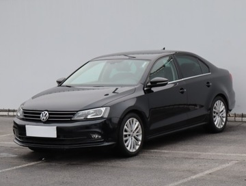 Volkswagen Jetta VI Sedan Facelifting 1.4 TSI 125KM 2014 VW Jetta 1.4 TSI, Salon Polska, Skóra, Navi, zdjęcie 1