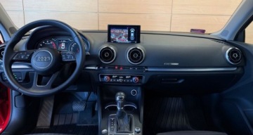 Audi A3 8V Limousine 1.4 TFSI CoD ultra 150KM 2016 Audi A3 Limousine Pelna oferta na R-CARS.pl 1.4 Benzyna 150KM, zdjęcie 11