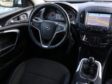 Opel Insignia I Hatchback Facelifting 2.0 CDTI ECOFLEX 140KM 2015 Opel Insignia 2.0 CDTI, Skóra, Navi, Klima, zdjęcie 6