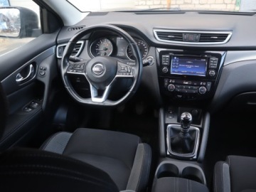Nissan Qashqai II Crossover Facelifting 1.2 DiG-T 115KM 2018 Nissan Qashqai 1.2 DIG-T, Navi, Klima, zdjęcie 6