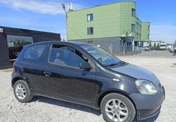 Toyota Yaris I 1.0 i 16V 68KM 2001 Toyota Yaris Toyota Yaris Benzyna 68KM, zdjęcie 5
