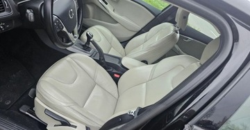 Volvo V40 II Hatchback Facelifting 2.0 D2 120KM 2018 Volvo V40 2018 r. Full LED SKORA nawigacja 2.0 Diesel 120KM, zdjęcie 6