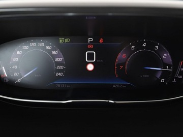 Peugeot 3008 II Crossover Facelifting  1.2 PureTech 130KM 2021 Peugeot 3008 automat full LED skóra el. fotele z, zdjęcie 21