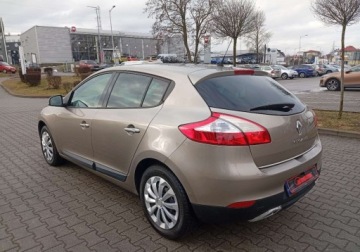 Renault Megane III Hatchback 1.6 16v 110KM 2008 Renault Megane Zarejestrowany - ubezpieczony - benzyna 1.6 Benzyna 110KM, zdjęcie 9