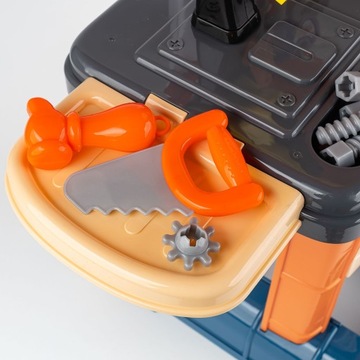 СТОЛ С ИНСТРУМЕНТАМИ ДЛЯ ИГРЫ «Сделай сам» С ИНСТРУМЕНТАМИ, СЛОЖЕННЫМИ В КОРПУС