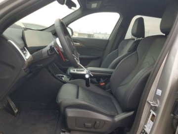 BMW X1 U11 2024 BMW X1 2024r., M35i, 2L, od ubezpieczalni 2.0 Benzyna 316KM, zdjęcie 7
