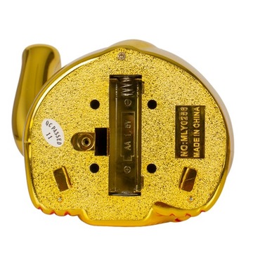 Счастливая золотая китайская японская кошка