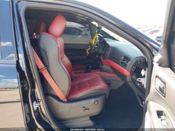 Dodge Durango III 2024 Dodge Durango SRT Hellcat Premium 2024 6.2l 6.2 Benzyna 710KM, zdjęcie 9