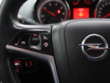 Opel Zafira C Tourer 1.6 CDTI ECOTEC 136KM 2014 Opel Zafira 1.6 CDTI, 1. Właściciel, 7 miejsc, zdjęcie 16