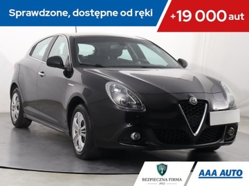 Alfa Romeo Giulietta Nuova II Hatchback 5d Facelifting 1.4 TB 16v 120KM 2016 Alfa Romeo Giulietta 1.4 T, Salon Polska, Klima