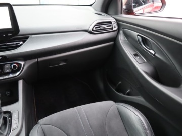 Hyundai i30 III Hatchback N Facelifting 2.0 T-GDI 280KM 2022 Hyundai i30 Fastback N Performance, Salon Polska, zdjęcie 7