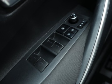 Toyota Corolla XII Sedan 1.8 Hybrid 122KM 2022 Toyota Corolla 1.8 Hybrid, Salon Polska, zdjęcie 18