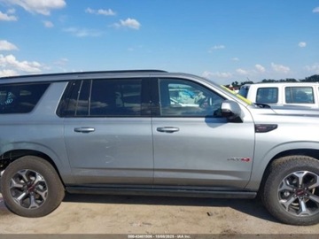  GMC Yukon 2025r., 4x4, 6.2L 6.2 Benzyna 420KM, zdjęcie 2