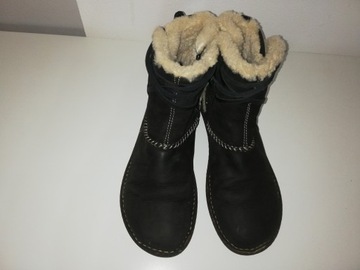 Skórzane buty firmy UGG Australia. Stan idealny. Rozmiar 41.