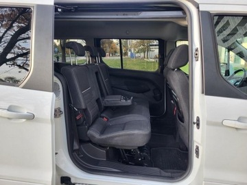 Ford Tourneo Connect II Standard 1.5 TDCi 120KM 2018 FORD TOURNEO CONNECT Grand * Titanium*1.5l diesel 120KM*Salon PL*F.VAT23%, zdjęcie 31