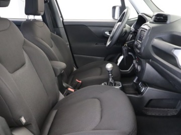 Jeep Renegade SUV Facelifting 1.0 GSE T3 Turbo 120KM 2018 Jeep Renegade 1.0 T-GDI, Salon Polska, Serwis ASO, zdjęcie 8