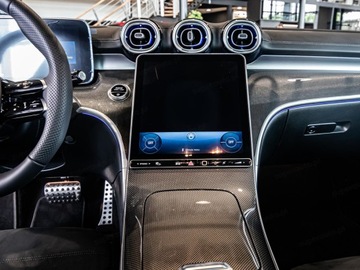 Mercedes 2024 300 4-Matic AMG Line Coupe 2.0 (258KM) 2024, zdjęcie 11