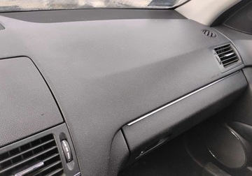 Mercedes Klasa C W204 Limuzyna 1.8 180 K 156KM 2008 Mercedes-Benz Klasa C 11.2008. 1.8 Benzyna. Uszkodzony przod. Jezdzi. 1.8, zdjęcie 15