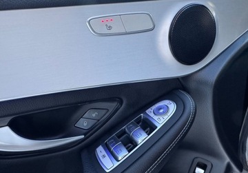 Mercedes GLC C253 SUV Facelifting 2.0 220d 194KM 2020 Mercedes-Benz GLC AMG MiltiBEAM Alu19 Kamera Virtual Navi Ambiente Piekny, zdjęcie 19