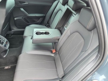 Cupra Formentor Crossover 1.5 TSI 150KM 2024 Cupra Formentor serwis ASO 1.5eTSI 150KM bezwypadkowy pakiety FullLink Amb, zdjęcie 7