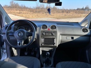 Volkswagen Caddy III Kombi Facelifting 2.0 TDI 140KM 2015 VW CADDY MAXI 2,0 TDI 141 KM 2015 FV 23% Salon Polska, zdjęcie 8