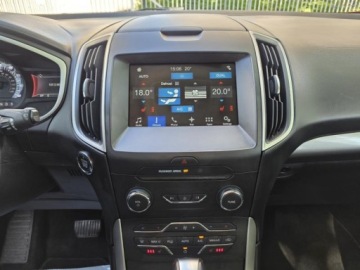 Ford Edge II SUV 2.0 EcoBoost 245KM 2018 Ford edge 2.0l benzyna 245KM * AWD / 4X4 * Dokumentacja pochodzenia*Zadbany, zdjęcie 10