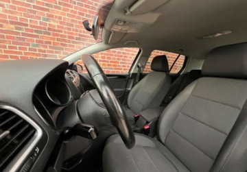 Volkswagen Golf VI Hatchback 5d 1.4 TSI 122KM 2009 Volkswagen Golf AUTOMAT DSG Hak Niski przebieg Warszawa 1.4 Benzyna 122KM, zdjęcie 10