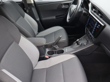 Toyota Auris II Hatchback 5d Facelifting 1.8 Hybrid 136KM 2016 Toyota Auris Hybrid, Salon Polska, Automat, Klima, zdjęcie 8