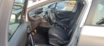Peugeot 208 I Hatchback 3d 1.0 PureTech 68KM 2014 Peugeot 2081.0 VTI klima Tempomat, zdjęcie 4