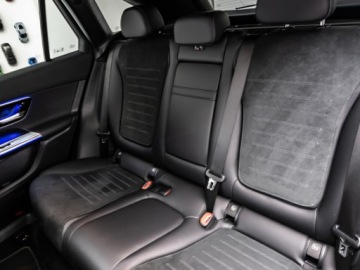 Mercedes GLC C254/X254 Coupe 2.0 300 258KM 2025 MERCEDES-BENZ GLC 300 4-Matic AMG Line 2.0 (258KM) 2025, zdjęcie 13