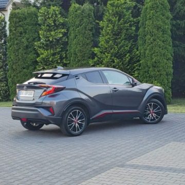 Toyota C-HR I Crossover 1.8 Hybrid 122KM 2018 Toyota C-HR 1.8 HYBRID GR SPORT SKÓRY CZARNY, zdjęcie 19
