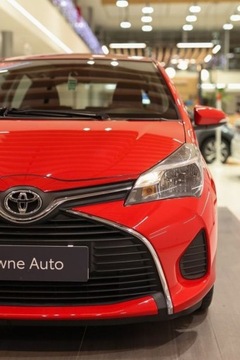Toyota Yaris III Hatchback 5d Facelifting 1.0 VVT-i 69KM 2015 Toyota Yaris 1.0 Active EU6 Benzyna 69KM, zdjęcie 15