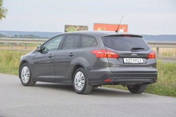 Ford Focus III Kombi Facelifting 1.0 EcoBoost 125KM 2016 Ford Focus 1.0 nawi grzana szyba doinwestowany, zdjęcie 3