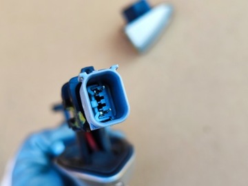 Ford Mondeo Mk5 2.0 TDCI правая ручка задней передней передней клавиши QD без ключа