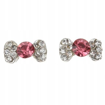 10 ювелирных изделий из сплава со стразами