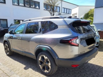 Dacia Bigster 2026 Od ręki - Extreme 1.2 TCe Hybrid-G LPG 4x4 150KM / pakiet parking, zdjęcie 3