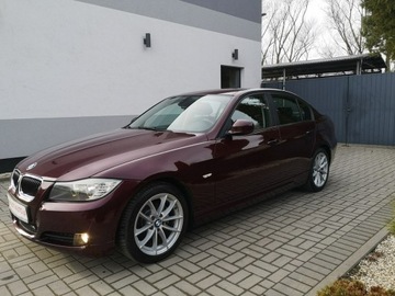 BMW Seria 3 E90-91-92-93 Limuzyna E90 318i 143KM 2009 BMW 318 2.0 143KM Klimatronik Sensory LIFT, zdjęcie 9