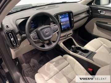 Volvo XC40 Crossover Facelifting 2.0 B3 163KM 2025 Volvo XC 40 VOLVO XC40 B3 Core Benzyna (163+14KM), zdjęcie 16