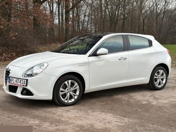 Alfa Romeo Giulietta Nuova II Hatchback 5d 1.4 TB 16v Mair 170KM 2011 Alfa Romeo Giulietta 1.4 TB 16V Multiair Collezione 170KM 2011r, zdjęcie 8