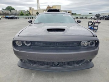 Dodge Challenger III 2023 Dodge Challenger Gt 2023 3.6 Benzyna 303KM, zdjęcie 5