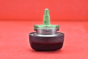 КРЫШКА ТОПЛИВОБАЛКА BMW E65 01-05