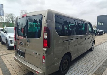 Opel Vivaro B Kombi Extra Long H1 2,9t 1.6 BiTurbo 140KM 2015 Opel Vivaro Opel Vivaro long,9-osobowy 1.6 Diesel 140KM, zdjęcie 3