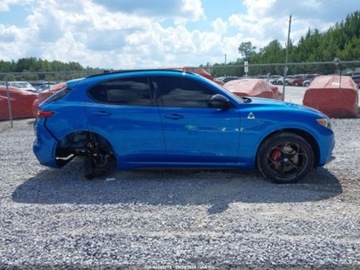 Alfa Romeo Stelvio 2022 Alfa Romeo Stelvio Quadrifoglio 2022 2.9l 2.9 Benzyna 505KM, zdjęcie 6