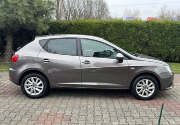 Seat Ibiza IV Hatchback 5d Facelifting 1.4 85KM 2014 Seat Ibiza 1,4 86KM CLIMATRONIC NAVI Grzane fotele Serwis Bezwypadkowy Sup, zdjęcie 5