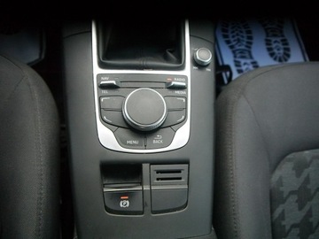 Audi A3 8V Hatchback 3d 2.0 TDI clean diesel 150KM 2016 Audi A3 Sportback 2.0dL bezwypadkowy Gwarancja, zdjęcie 27
