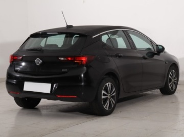 Opel Astra J GTC 1.6 CDTI Ecotec 136KM 2017 Opel Astra 1.6 CDTI, Salon Polska, Skóra, Klima, zdjęcie 4