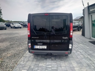 Renault Trafic II Furgon 2.0 dCi 115KM 2013 Renault Trafic Renault Trafic Passenger Pack Clim 2.0 Diesel 115KM, zdjęcie 4